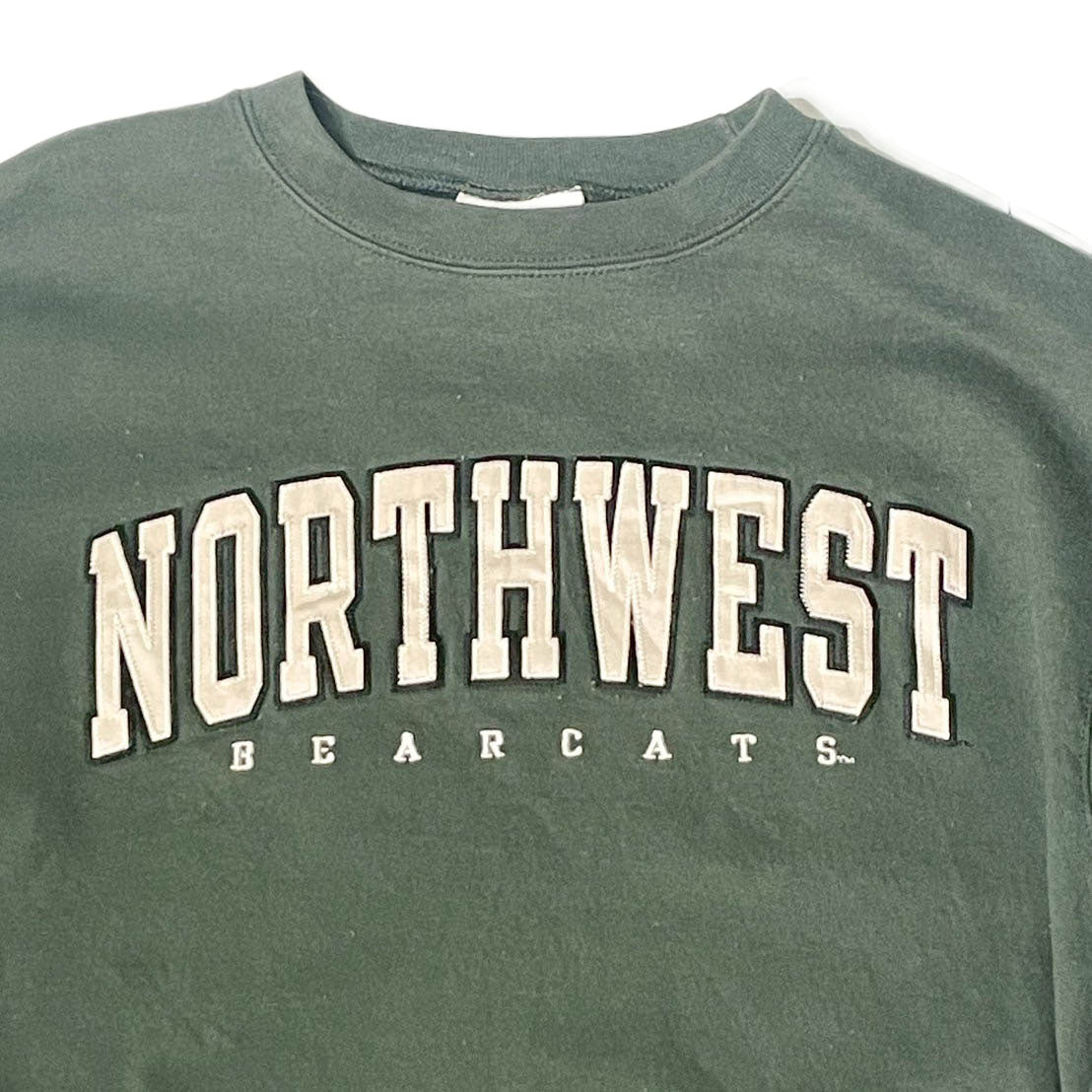 No.12  【Champion × Northwest Missouri State Bearcats】刺繍ロゴ クルーネックスウェット [ダークグリーン]